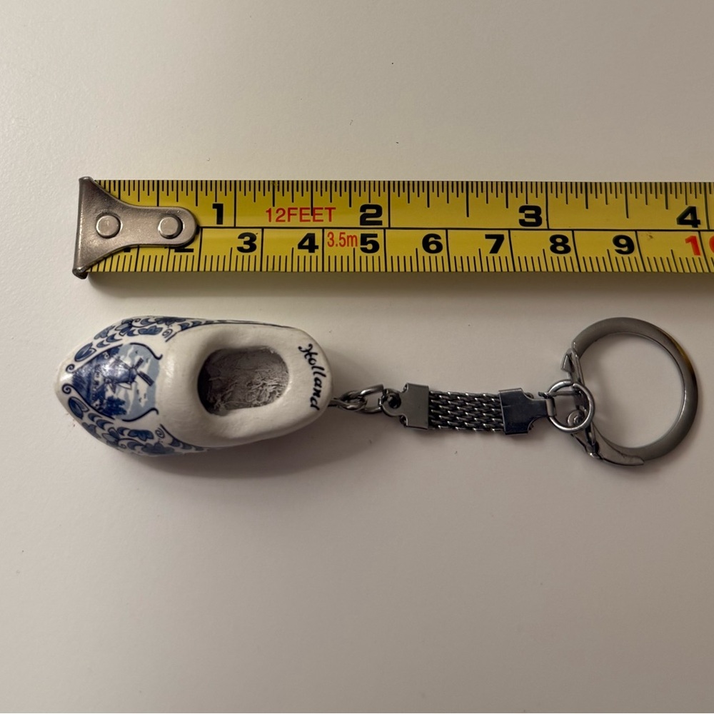 Blue and White Holland “Netherlands” Souvenir Wood Clog Shoe Keychain